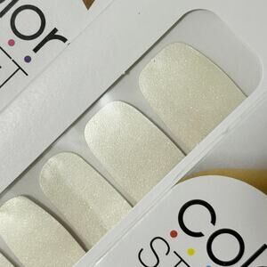 New Color Street “Tie the Knot” White Shimmer Bridal Collection Nail Strips